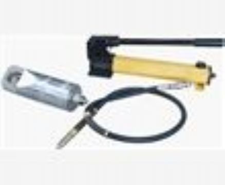 點(diǎn)擊查看詳細(xì)信息<br>標(biāo)題：液壓螺帽破切器 閱讀次數(shù)：2287