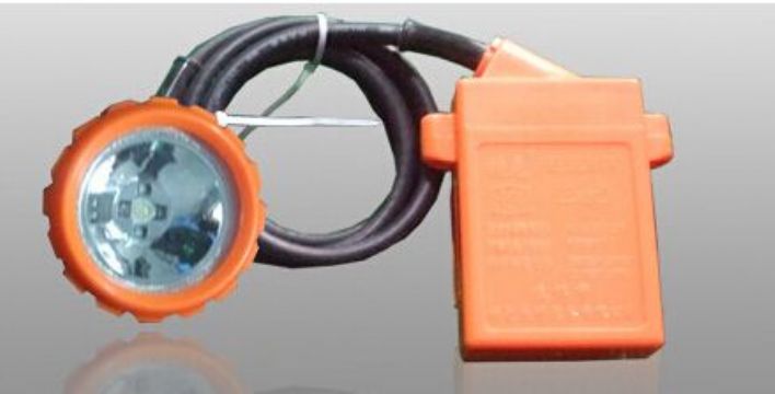 點(diǎn)擊查看詳細(xì)信息<br>標(biāo)題：KL5LM（A）型鋰電礦燈 閱讀次數(shù)：2855