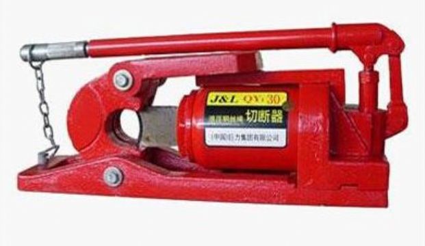 點(diǎn)擊查看詳細(xì)信息<br>標(biāo)題：液壓鋼絲繩切斷器 閱讀次數(shù)：1999