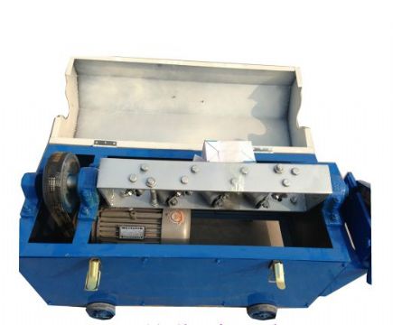 點(diǎn)擊查看詳細(xì)信息<br>標(biāo)題：3-12型鋼筋調(diào)直切斷機(jī) 閱讀次數(shù)：1706