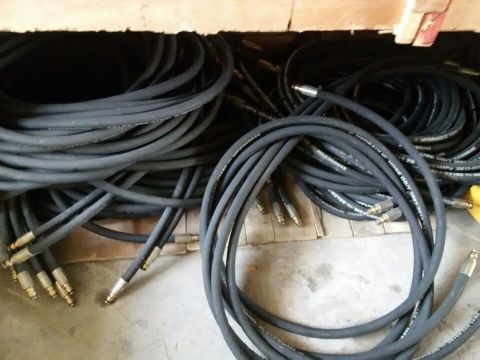 點(diǎn)擊查看詳細(xì)信息<br>標(biāo)題：膠管高壓膠管 直徑19 直徑25  15898635797 閱讀次數(shù)：2072