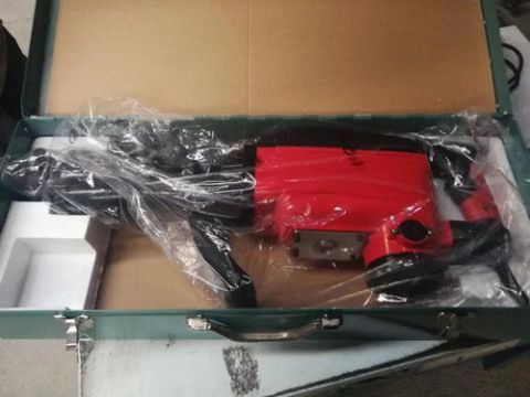 點(diǎn)擊查看詳細(xì)信息<br>標(biāo)題：電鎬 閱讀次數(shù)：2156