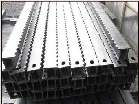 點(diǎn)擊查看詳細(xì)信息<br>標(biāo)題：排型梁 閱讀次數(shù)：2692