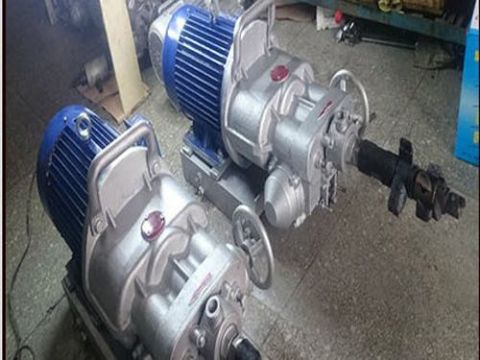 點(diǎn)擊查看詳細(xì)信息<br>標(biāo)題：巖石電鉆 閱讀次數(shù)：2099