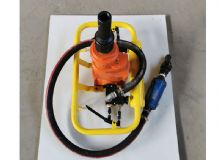 點(diǎn)擊查看詳細(xì)信息<br>標(biāo)題：架座支撐氣動(dòng)手持式鉆機(jī) 閱讀次數(shù)：1525