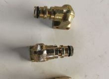 點擊查看詳細(xì)信息<br>標(biāo)題：直角旋轉(zhuǎn)氣接頭 閱讀次數(shù)：1927