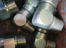 點擊查看詳細(xì)信息<br>標(biāo)題：直角旋轉(zhuǎn)水接頭 閱讀次數(shù)：1794